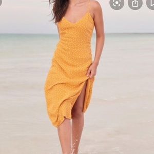 Yellow polka dot dress small Abercrombie and Fitch